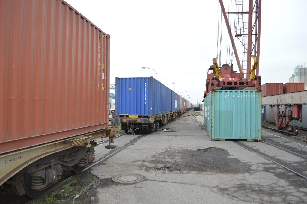 First arrival of the Black Forest Express in Kehl on 01.03.2013