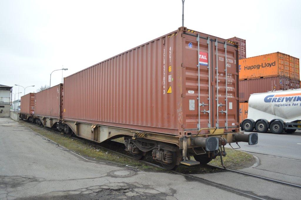 First arrival of the Black Forest Express in Kehl on 01.03.2013