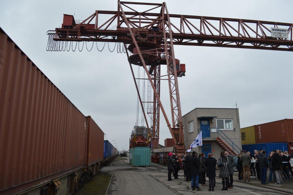 First arrival of the Black Forest Express in Kehl on 01.03.2013